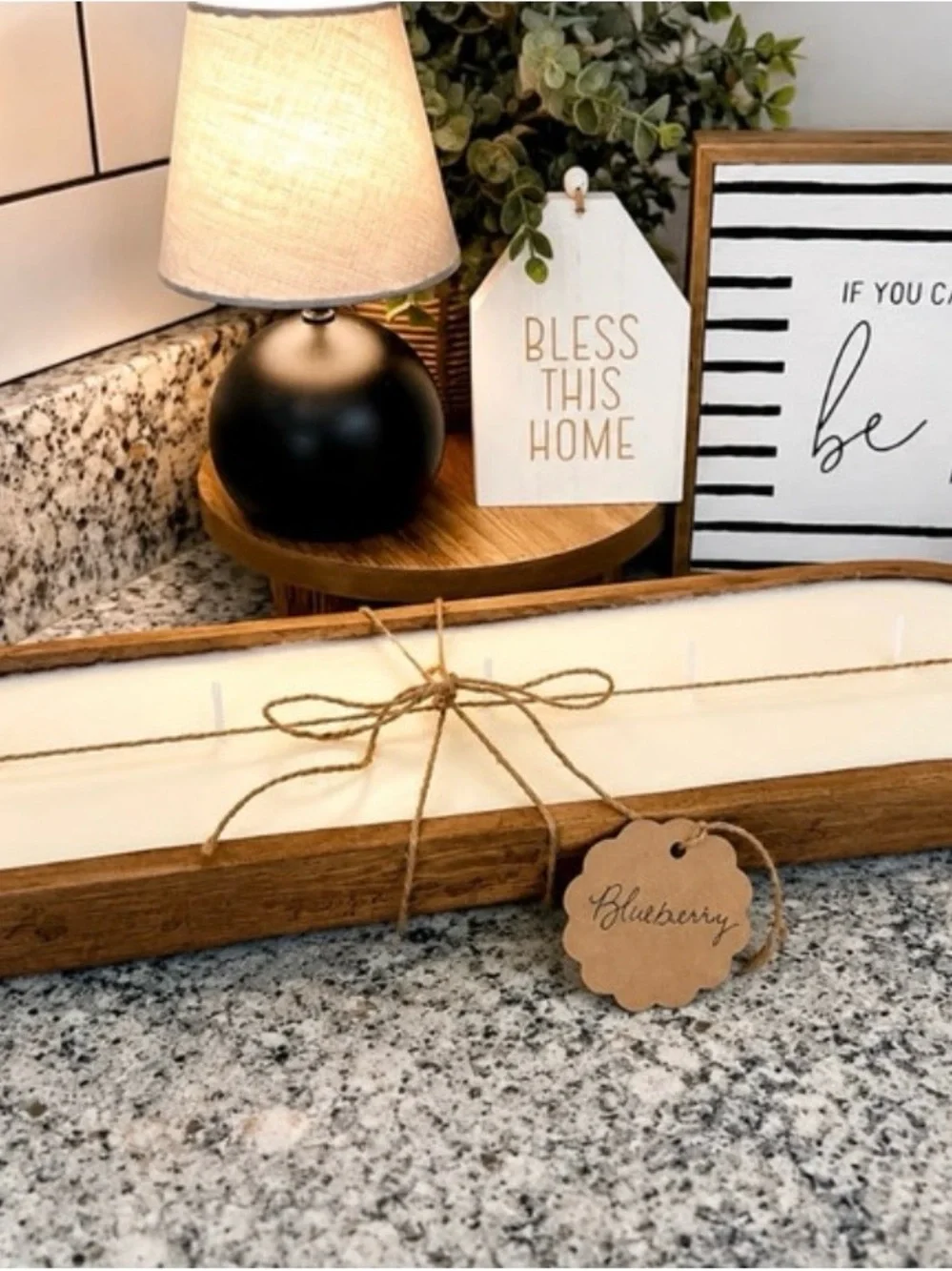 Rustic dough bow candle 100% soy wax, hand poured, five wicks - Home Accents